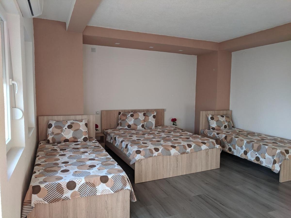 Ajkoski Apartments Peštani エクステリア 写真