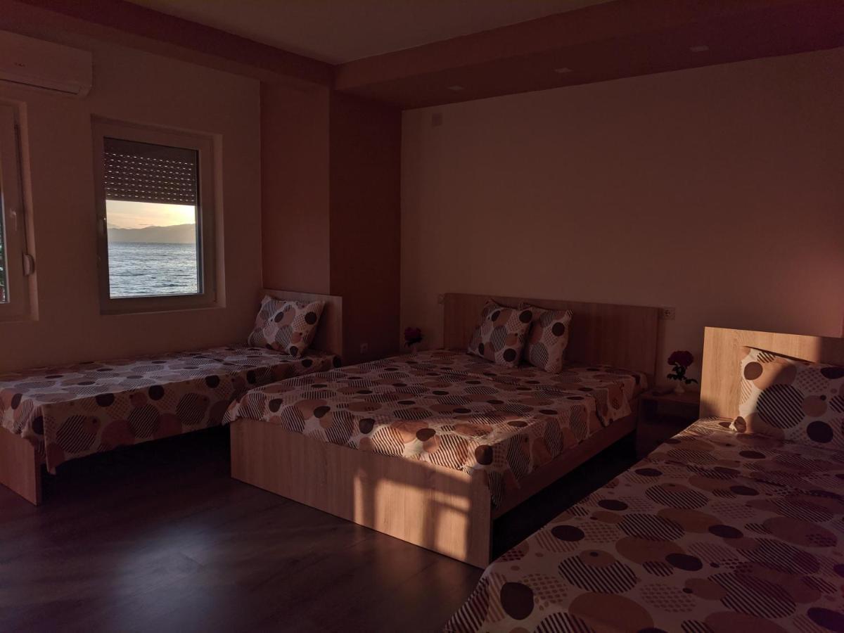 Ajkoski Apartments Peštani エクステリア 写真
