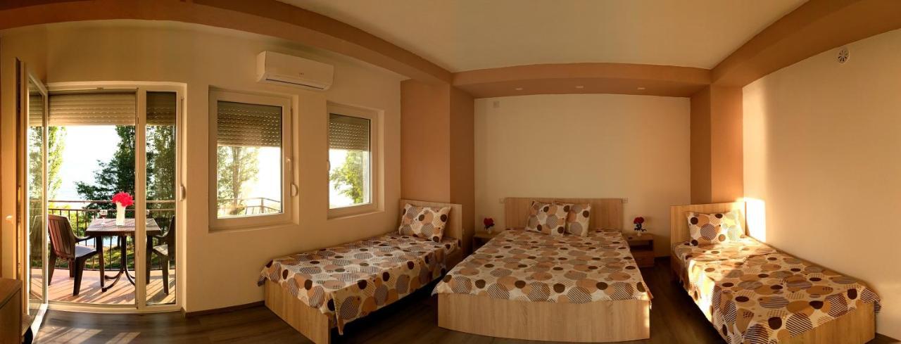 Ajkoski Apartments Peštani エクステリア 写真